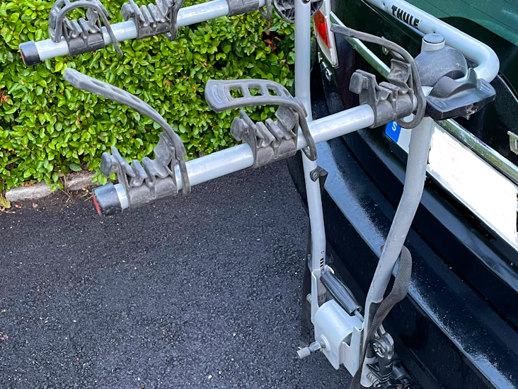 Cykelhållare för dragkrok, 3 cyklar, fällbar