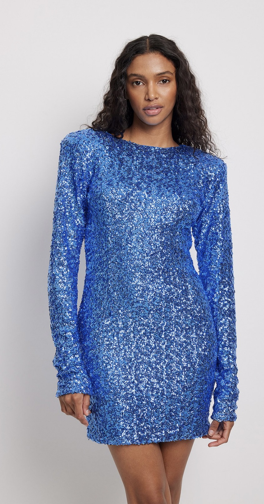 Cocktailkjole / glitrende blå paljetter 💙