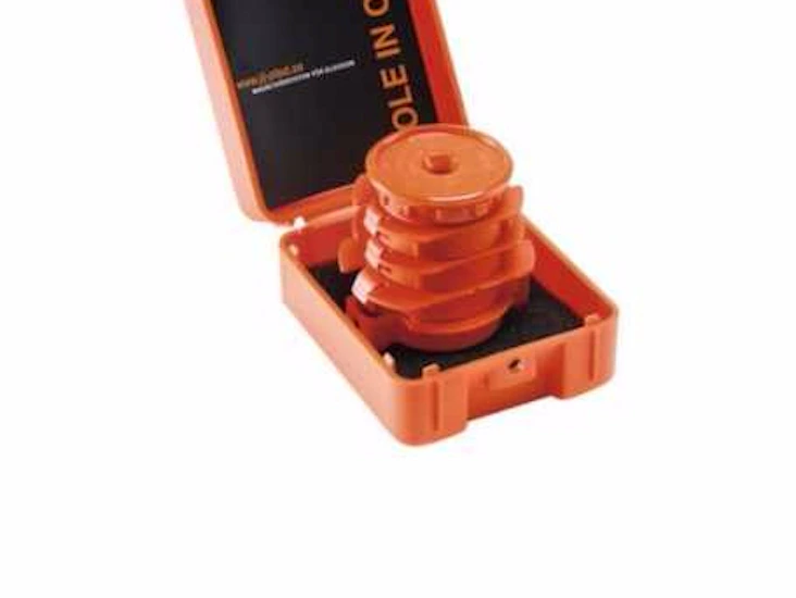 Hole in one. dossökare för gipsskivor