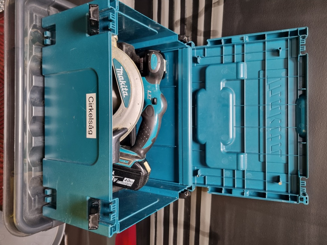 Makita batteridriven cirkelsåg