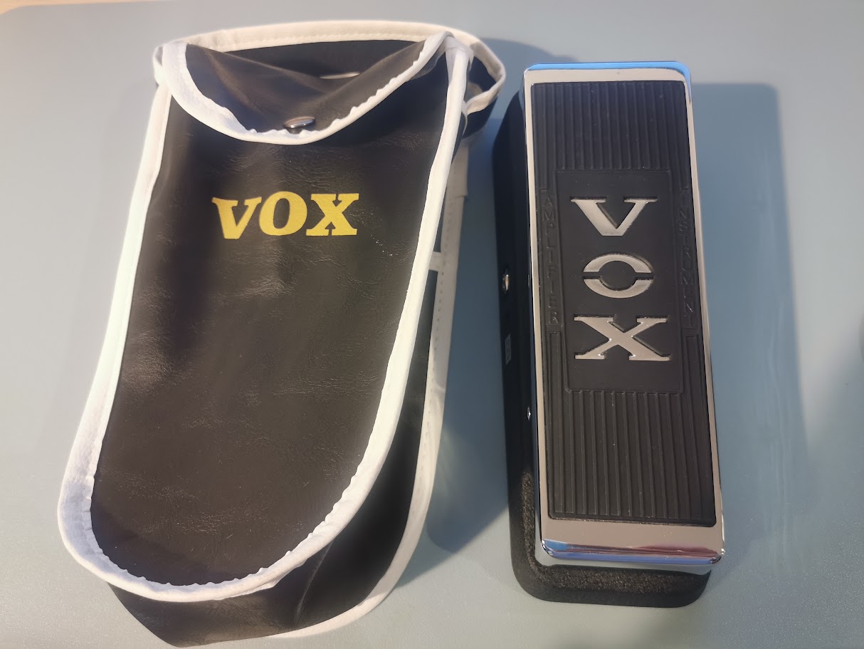 Vox v847 wah guitar pedal