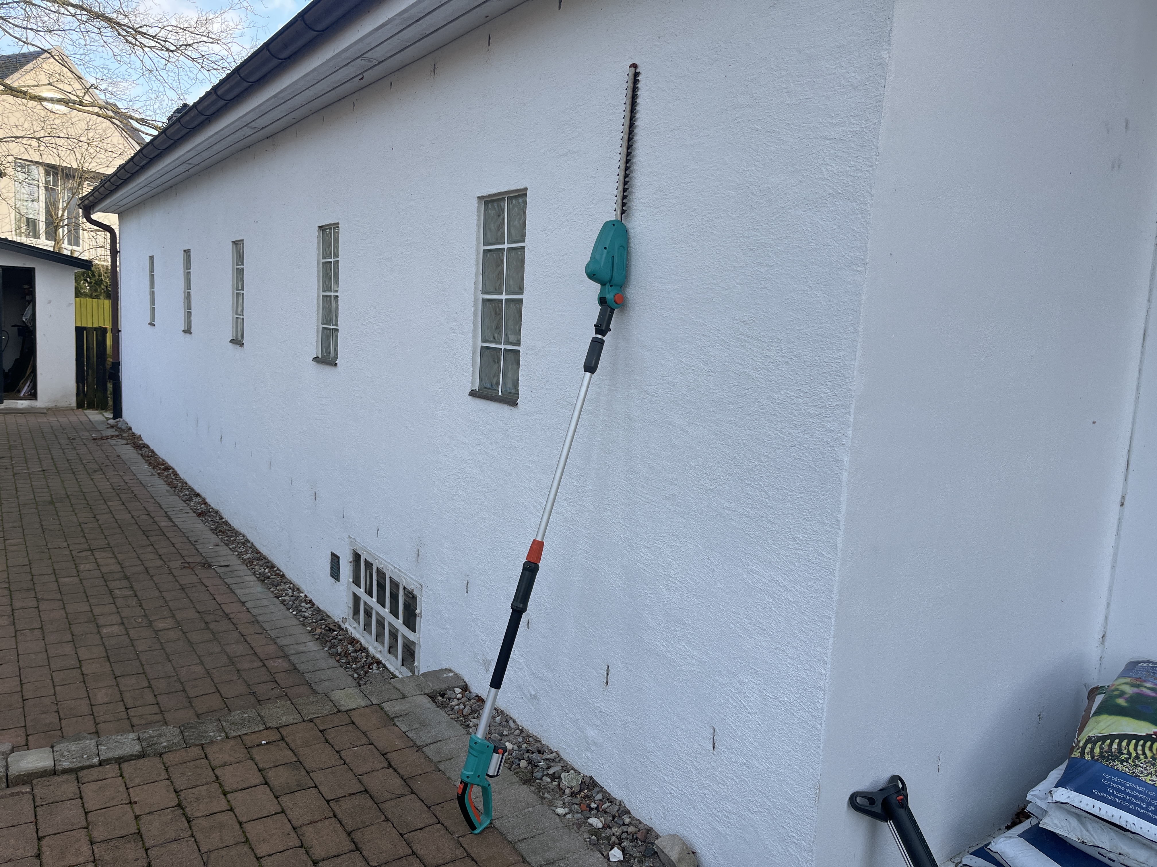 Batteridriven teleskophäcksax