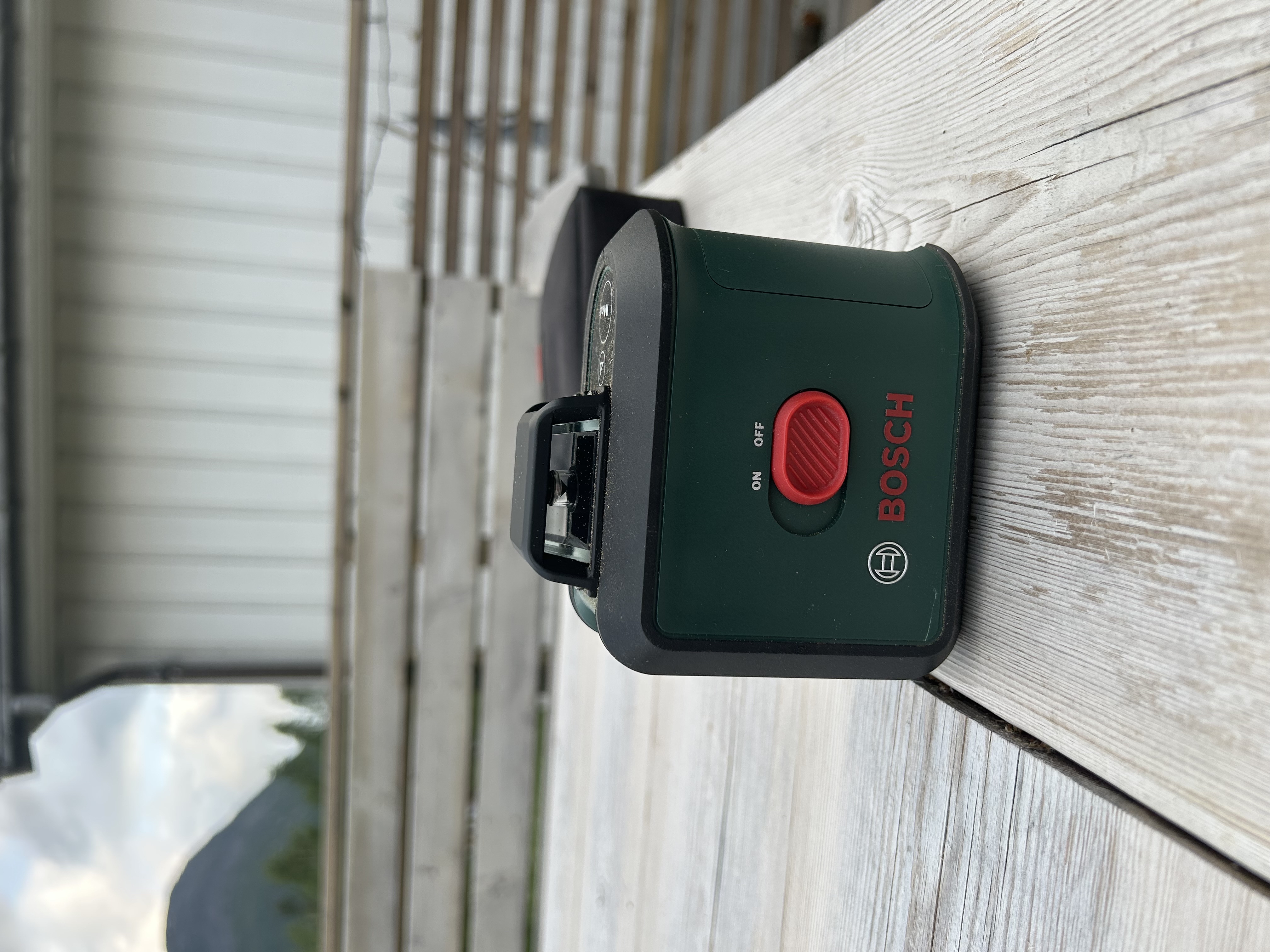 Bosch universallevel 360 grønn linjelaser, m stativ