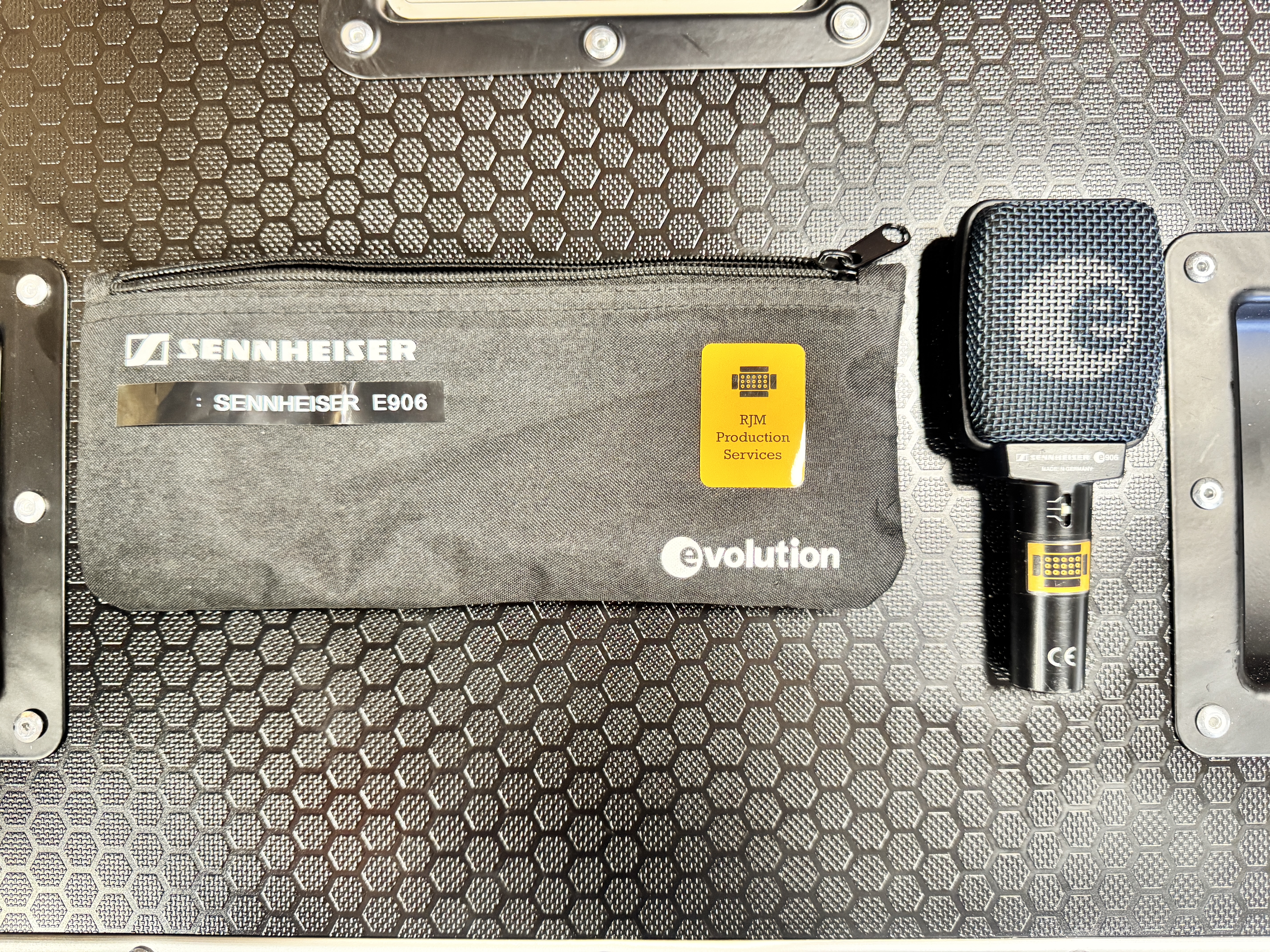 Sennheiser e906