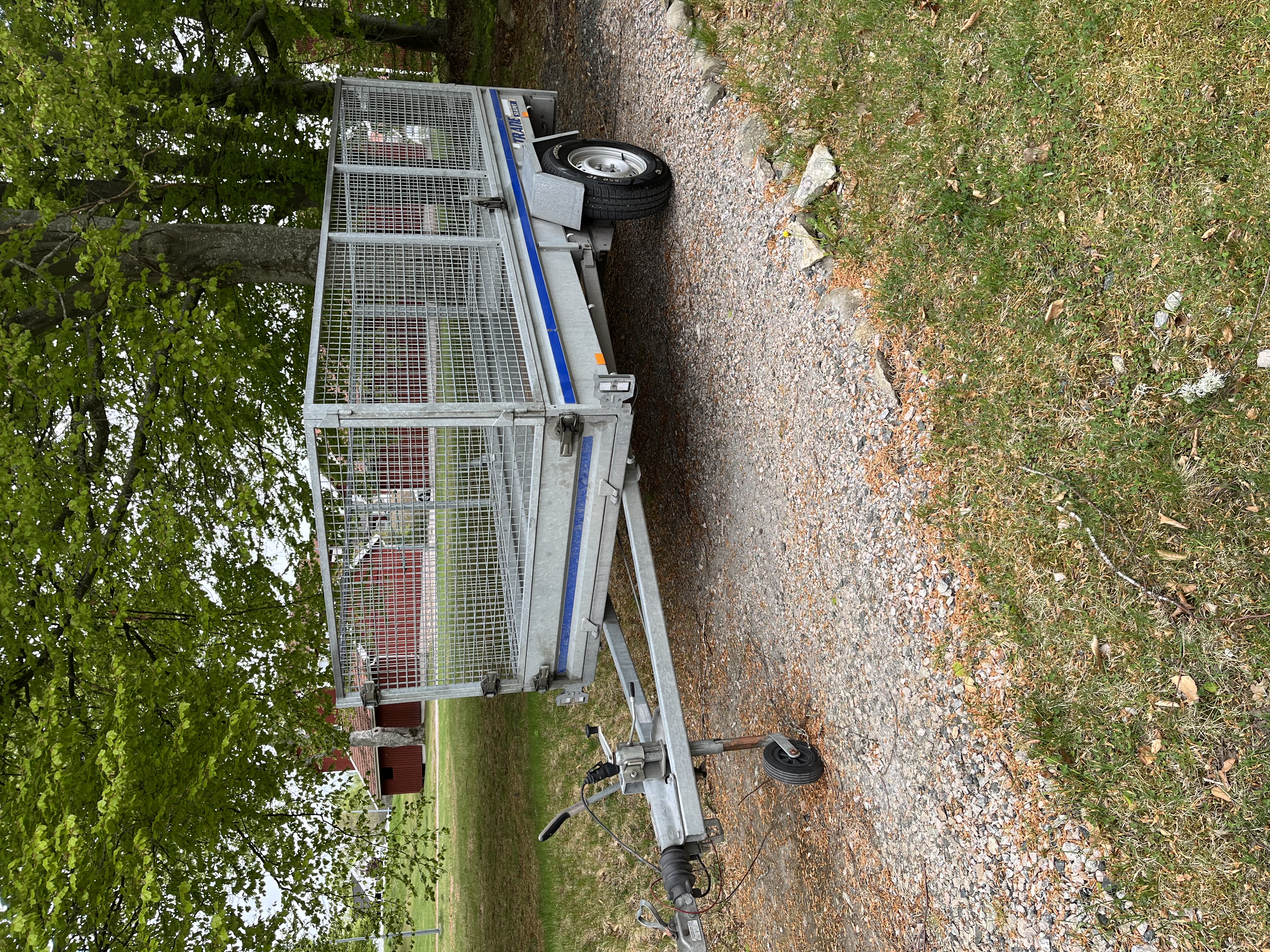 Stort gallersläp 1250kg, lastvikt 940kg