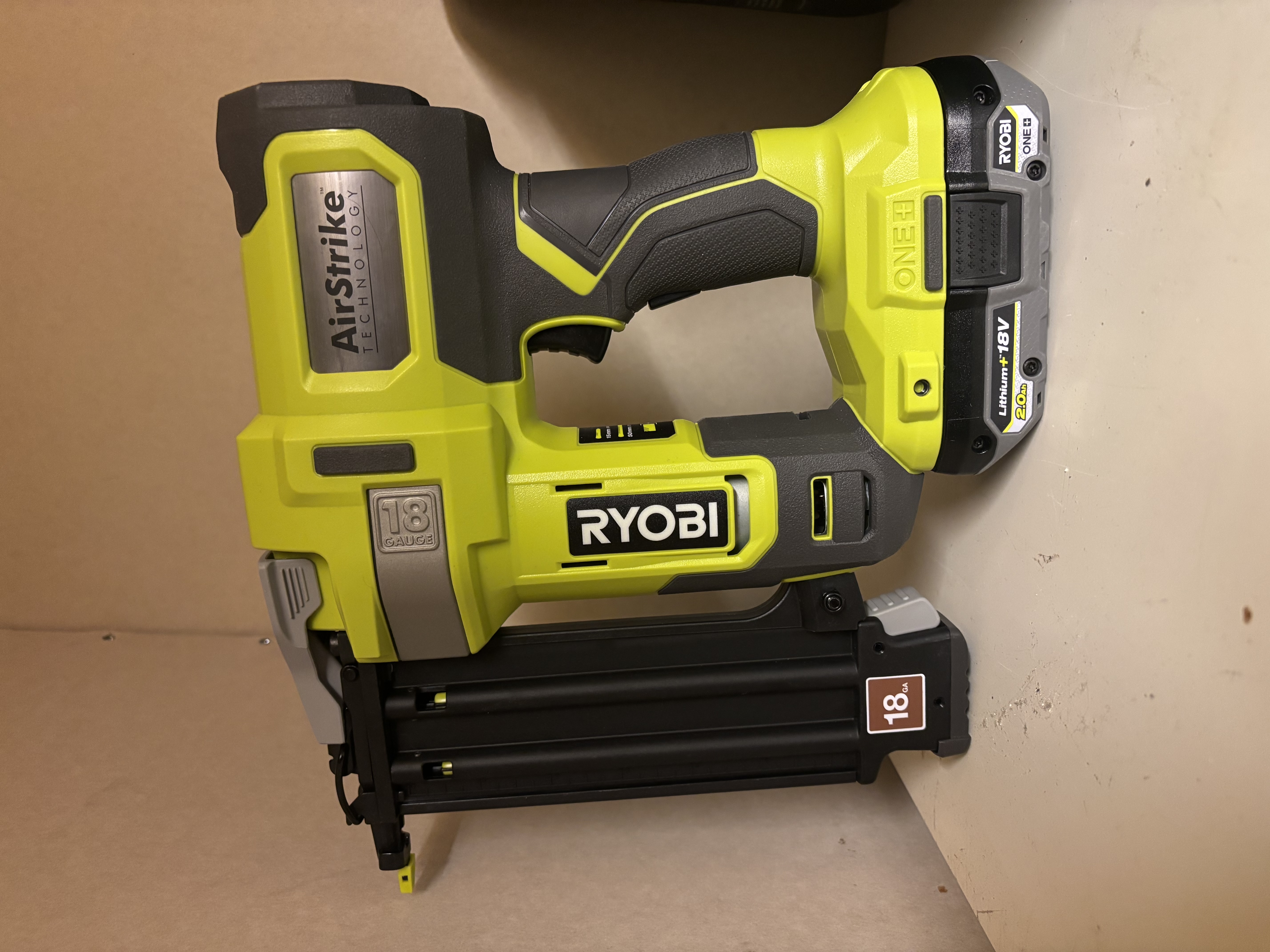 Ryobi r18gn18-0 dykkertpistol 18 v