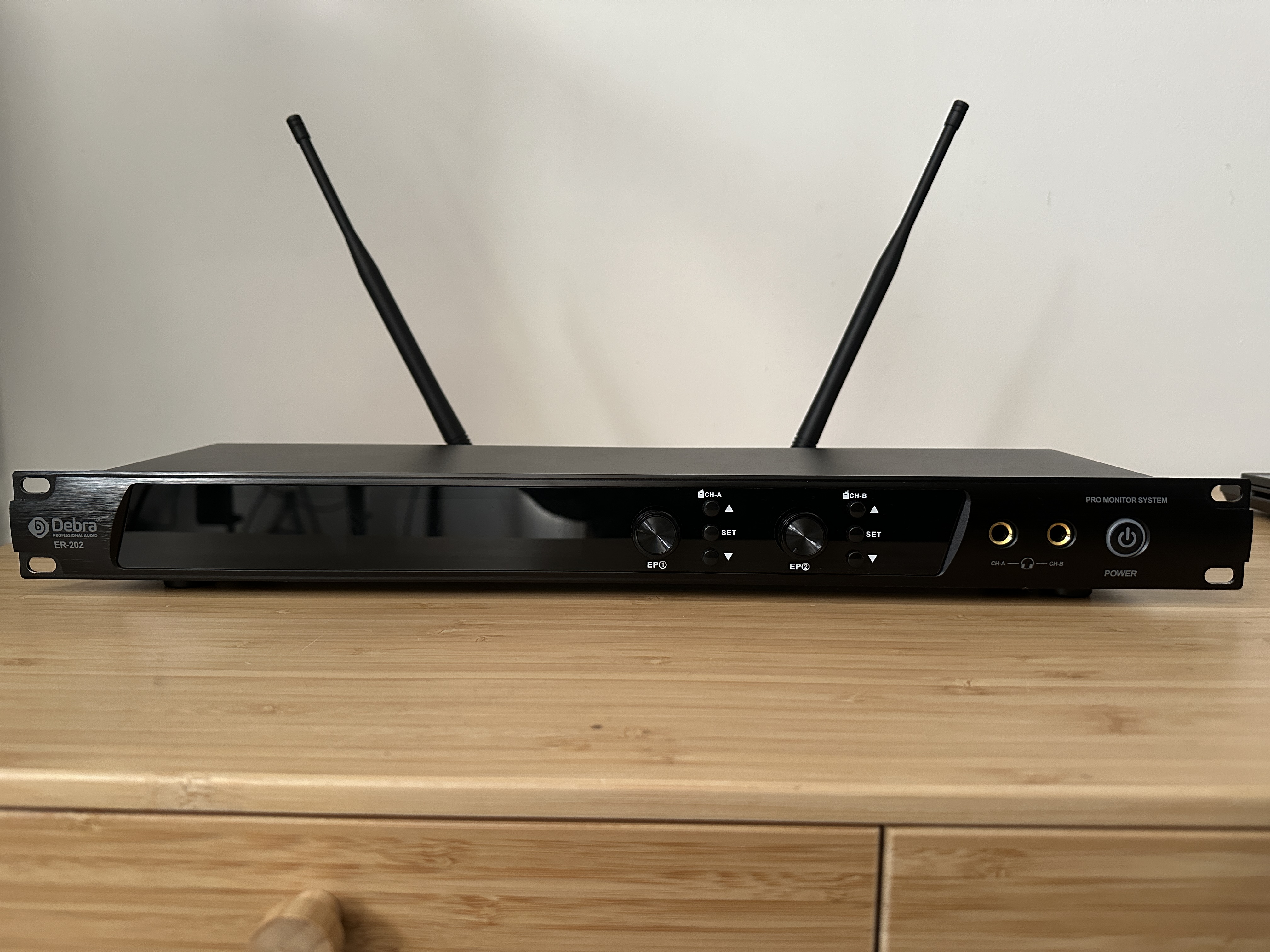 D debra audio pro er-202 uhf dual channel wireless in ear monitor system iem