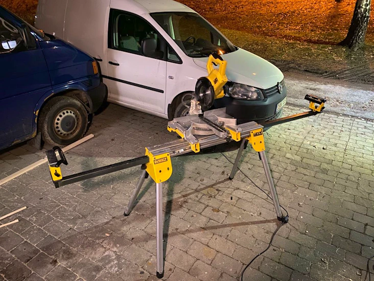 Dewalt gerkap med fintandad klinga