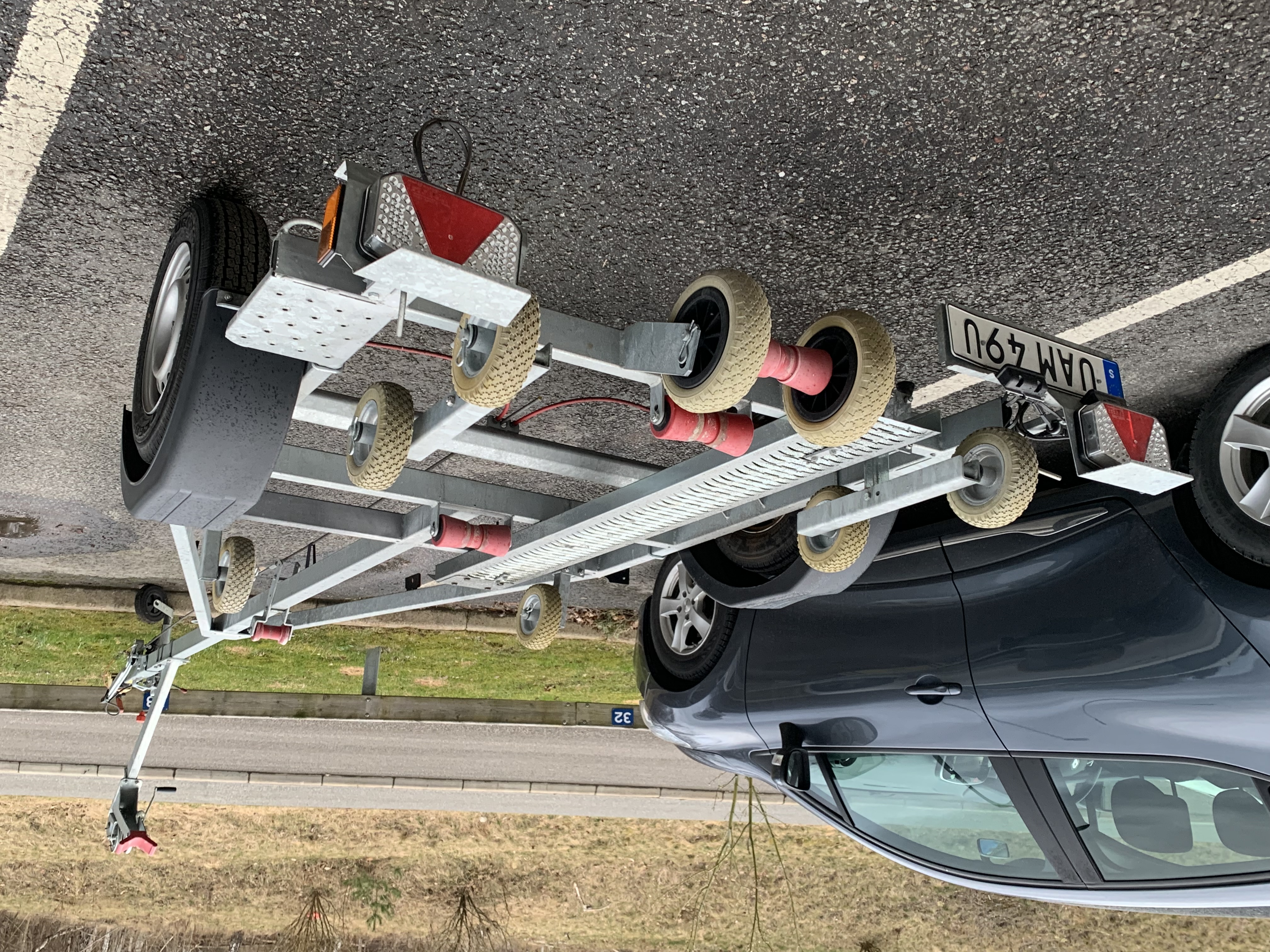 Tk-trailer 1000 kg bt1000m, bromsad, 80km/h, täby