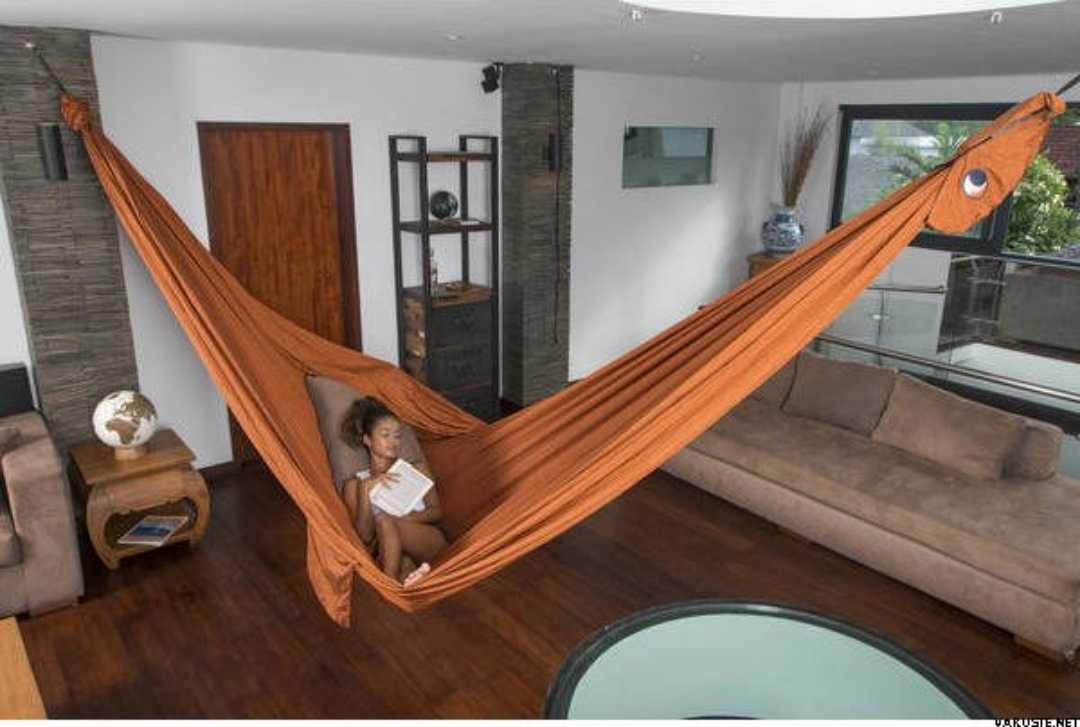 Honeymoon, ticket to the moon hammock