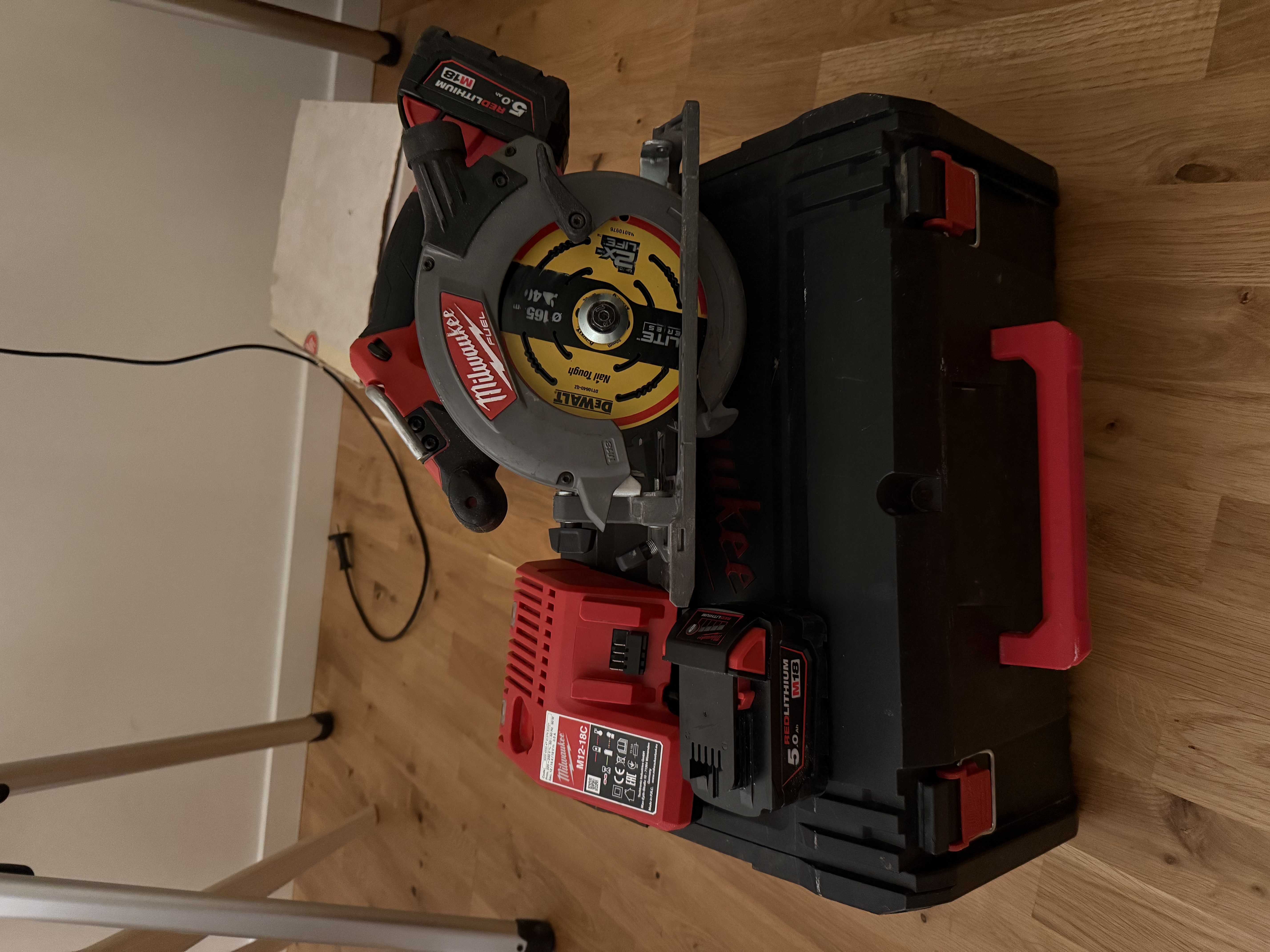 Milwaukee cirkelsåg m18 ccs55-0x