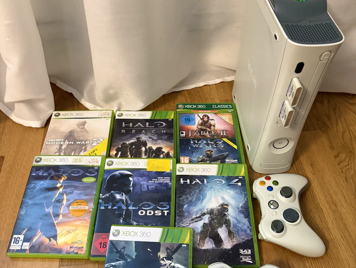 Xbox 360 (2 kontroller) halo samling