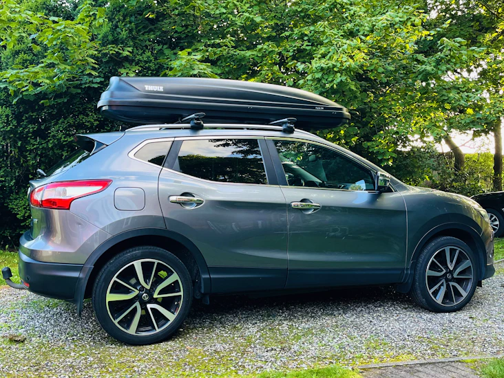 Thule pacific 700 tagboks inkl bøjler