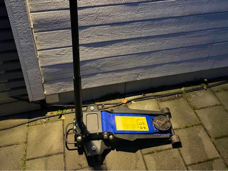 Garagedomkraft 2500 kg