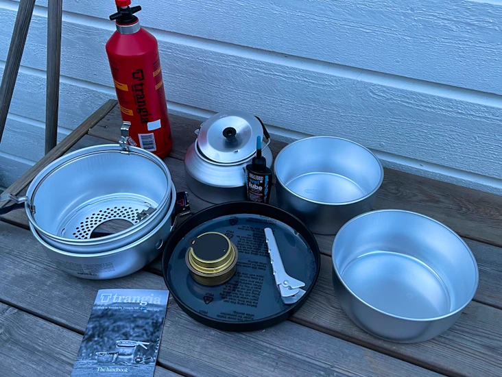 Komplett triangia (nytt)