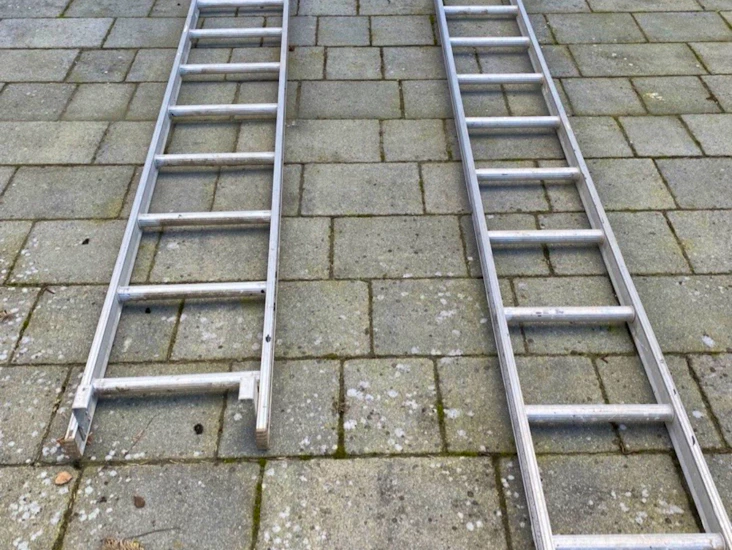 Utskjutbar stege ( 6 m )