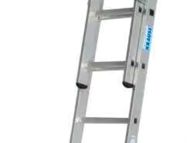 Todelt skyvestige for bruk til hus og lett arbeid.