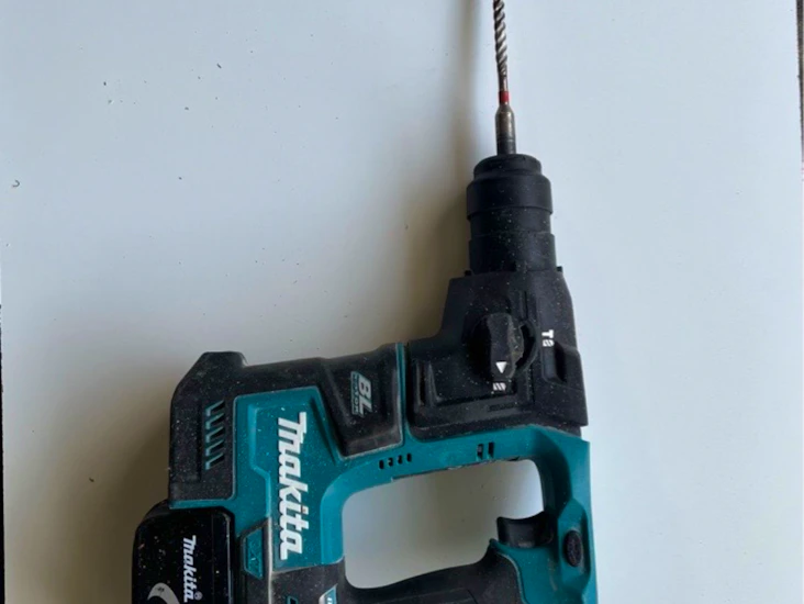 Makita borrhammer