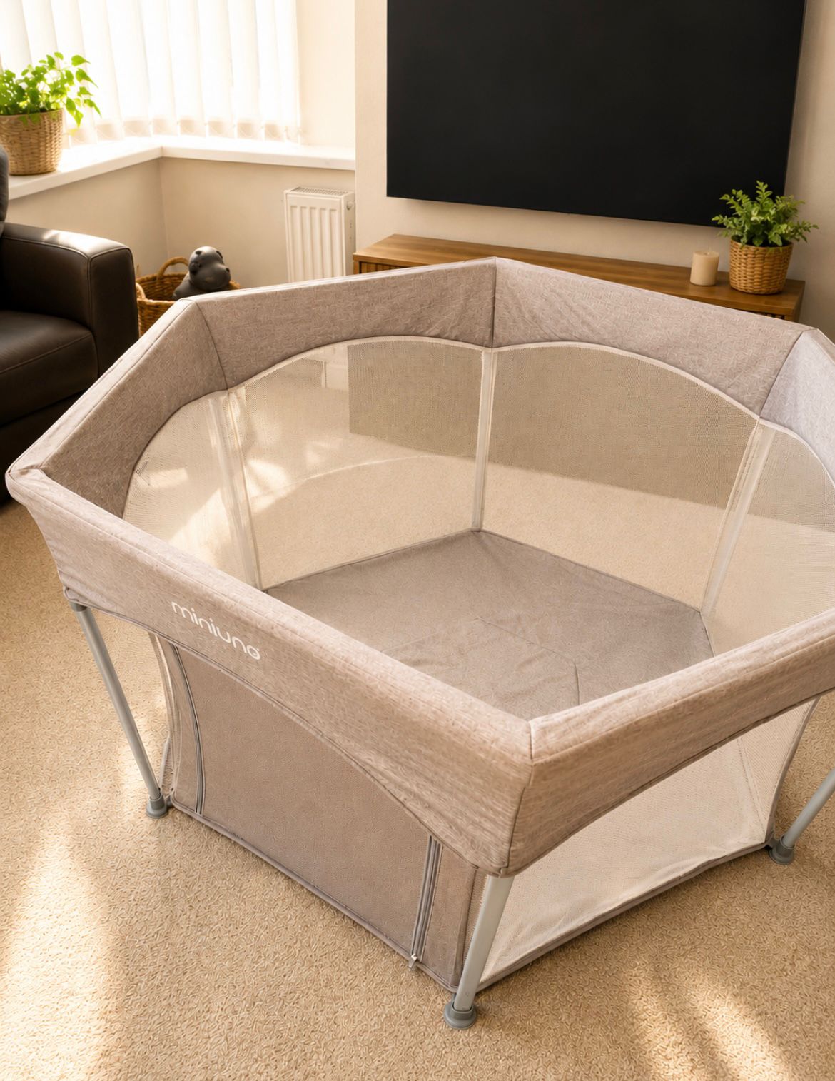 Miniuno hexipen folding play pen