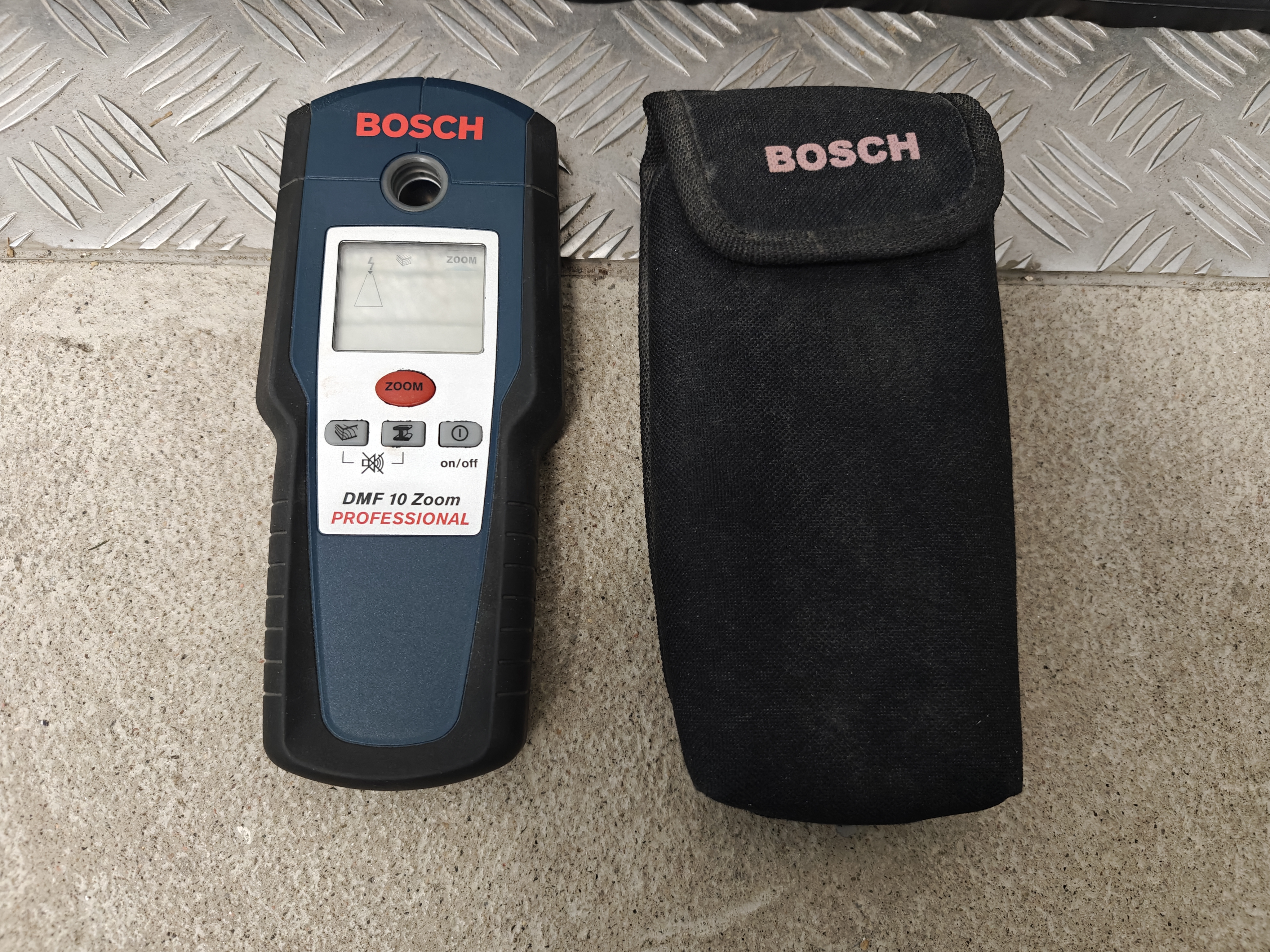 Bosch rakenneilmaisin / koolaustunnistin