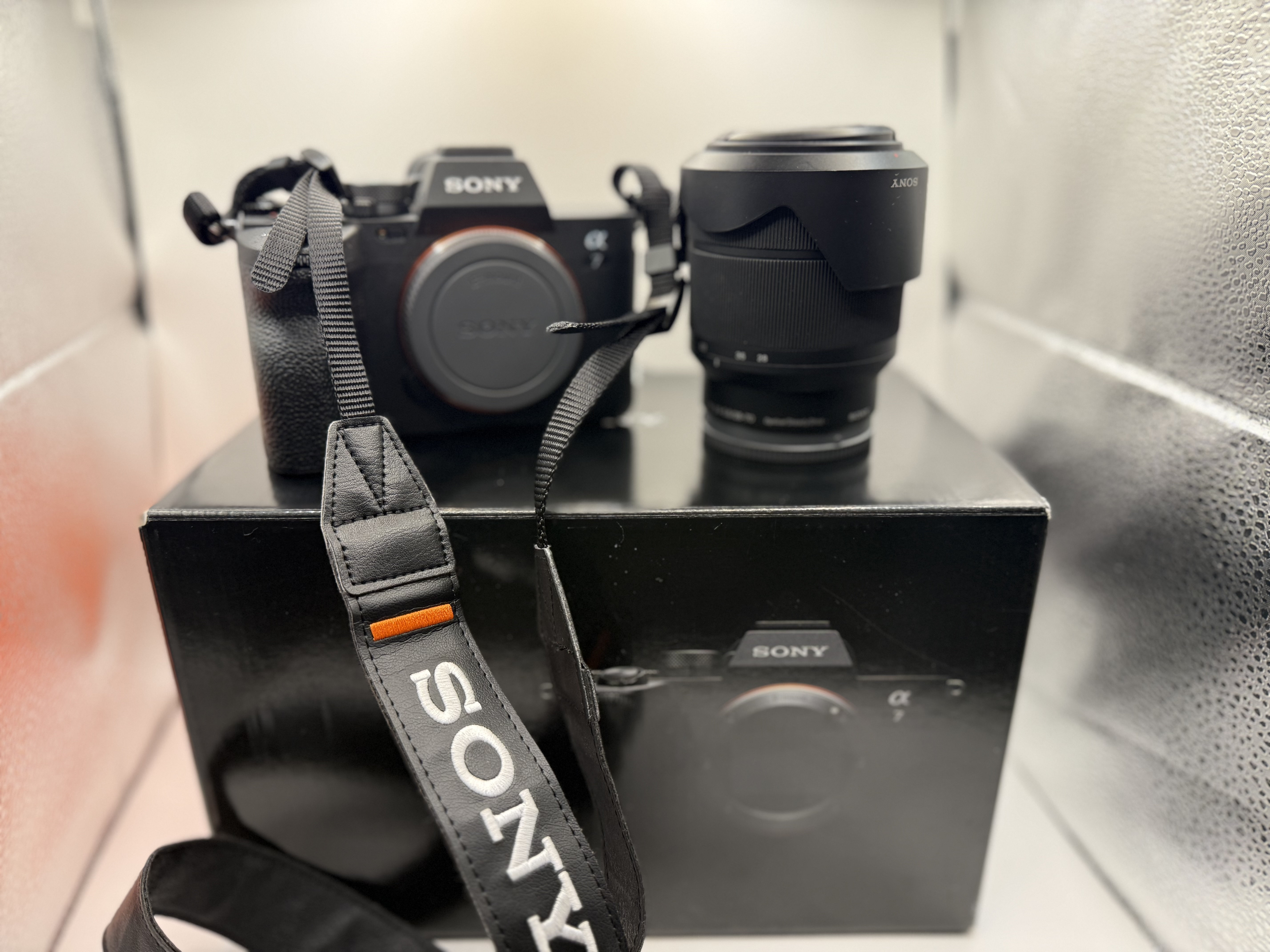 Sony a7 iv with kit lense