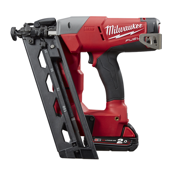 Milwaukee dykert m18 cn16ga