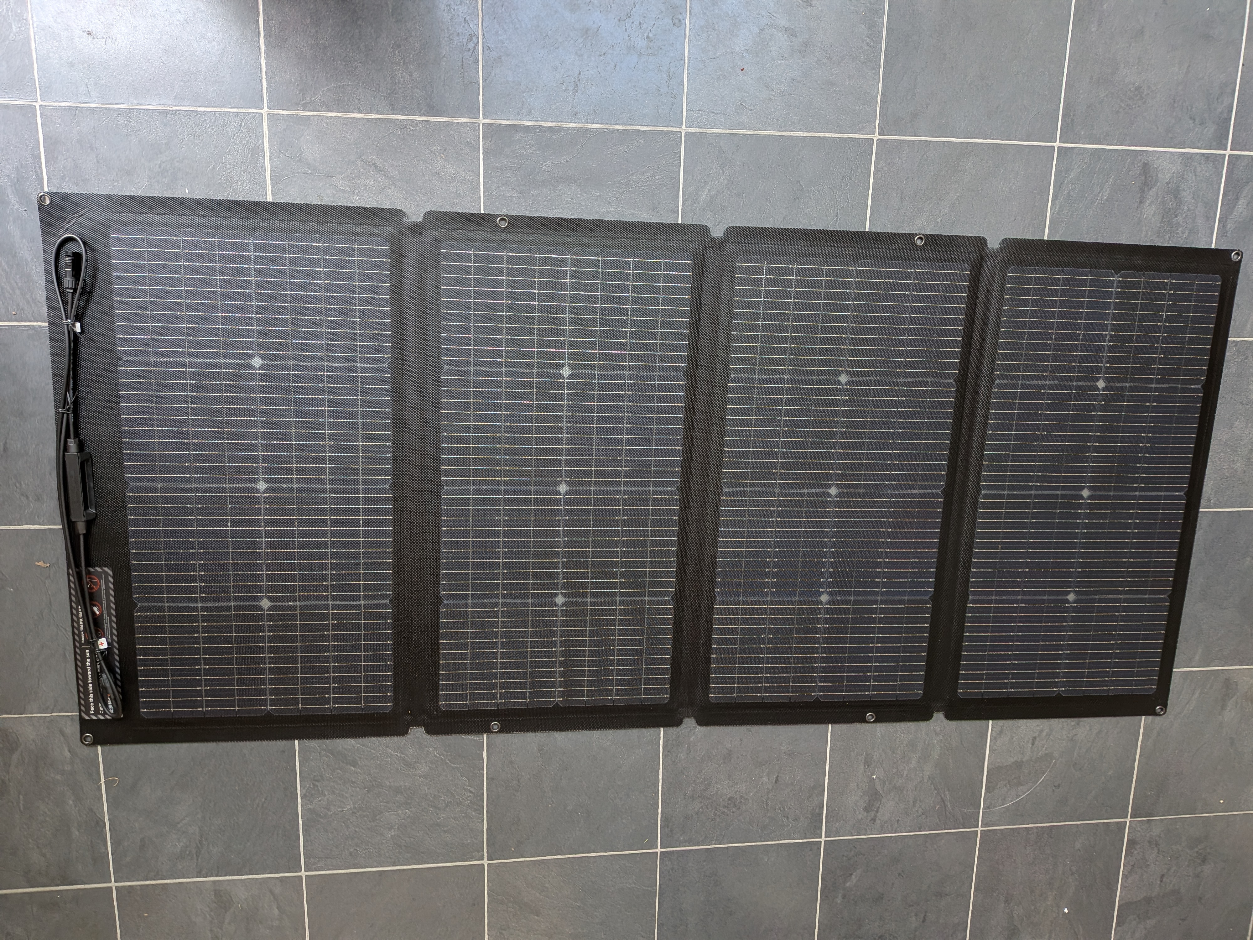 220w bifacial portable solar panel