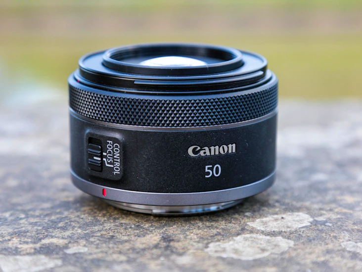 Canon rf 50mm f1.8