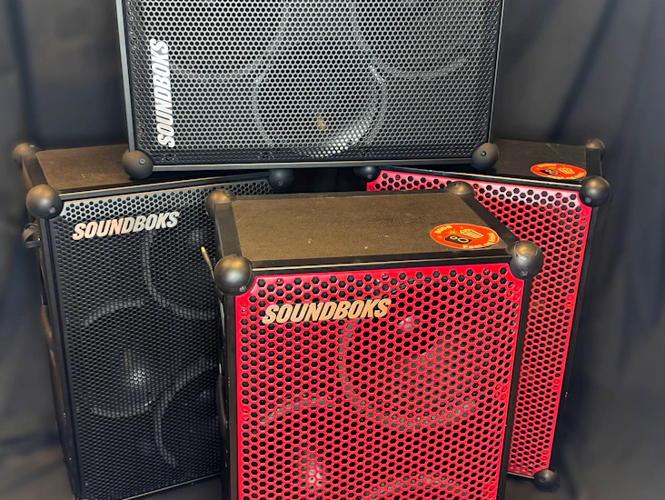 (forsikring inkludert) soundboks 3 høyttalere