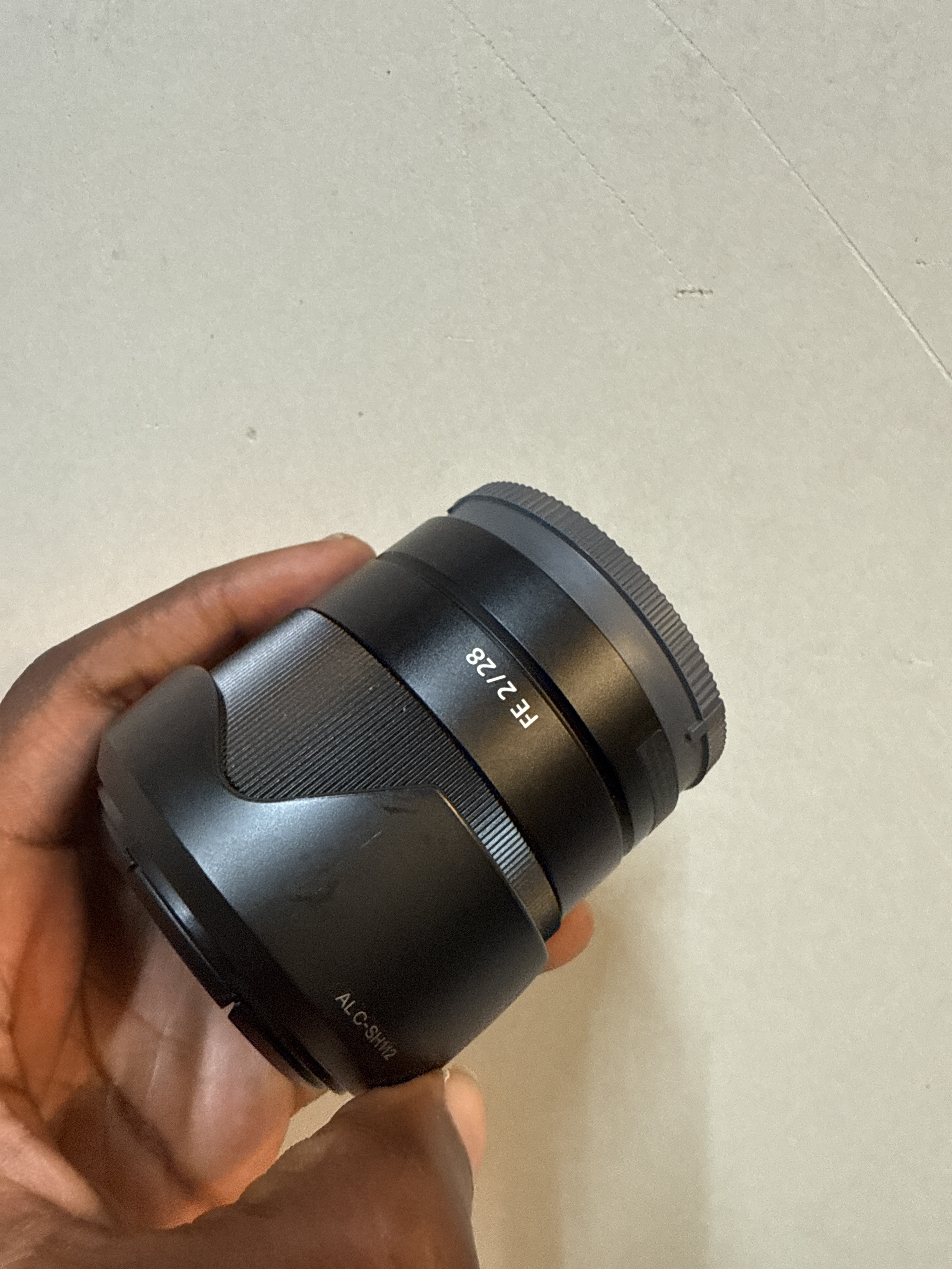 3-4-2 offer** sony 28mm fe 2 mirrorless lens 