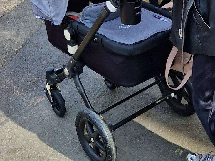 Pram pushchair stroller bugaboo cameleon