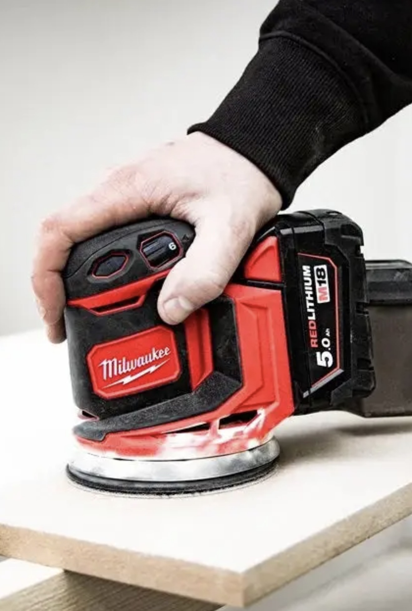 Milwaukee eksentersliper m18 