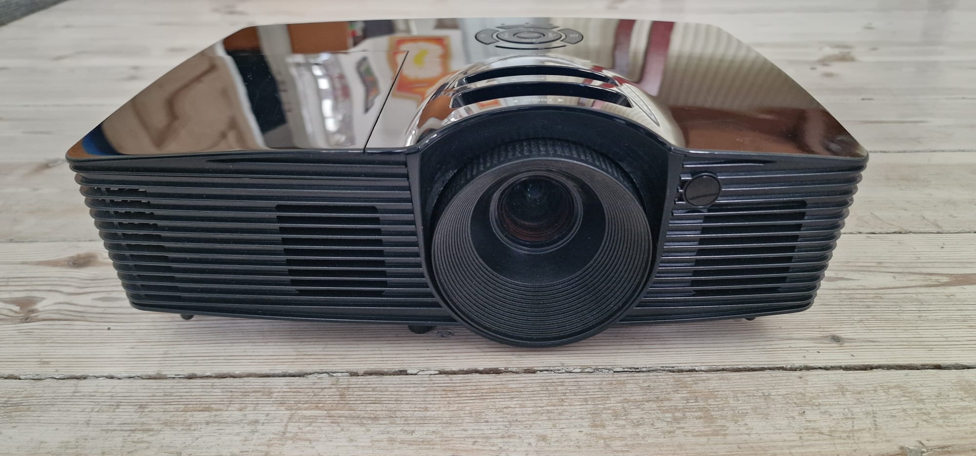 Optoma hd141x full hd projektor