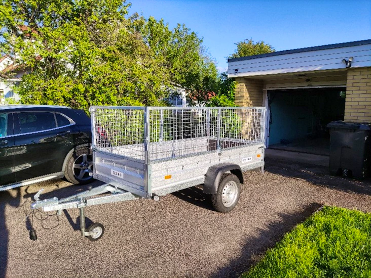 Gallersläp med tippfunktion