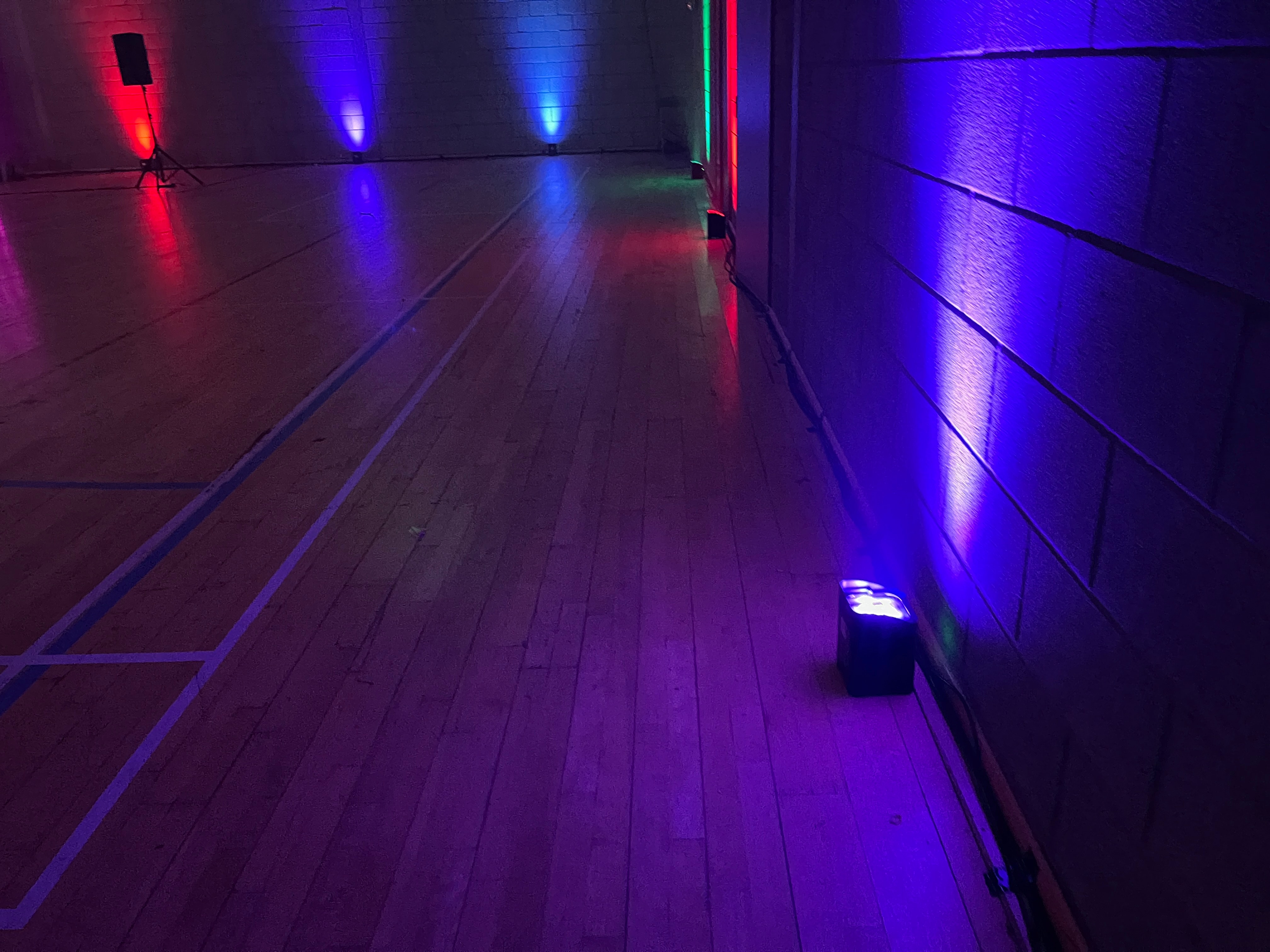 4 x rgbwa-uv wireless battery uplighters - 6x18w - wireless dmx