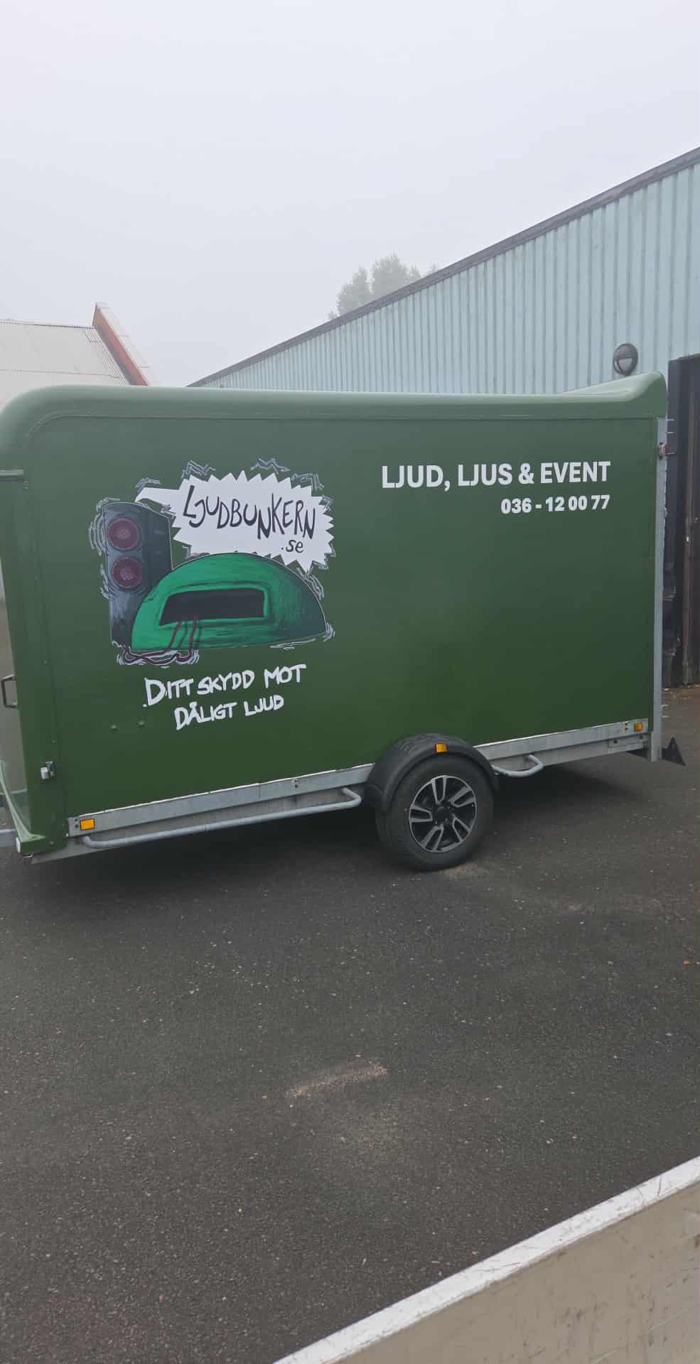 Släpvagn 11kvm2 med ramp