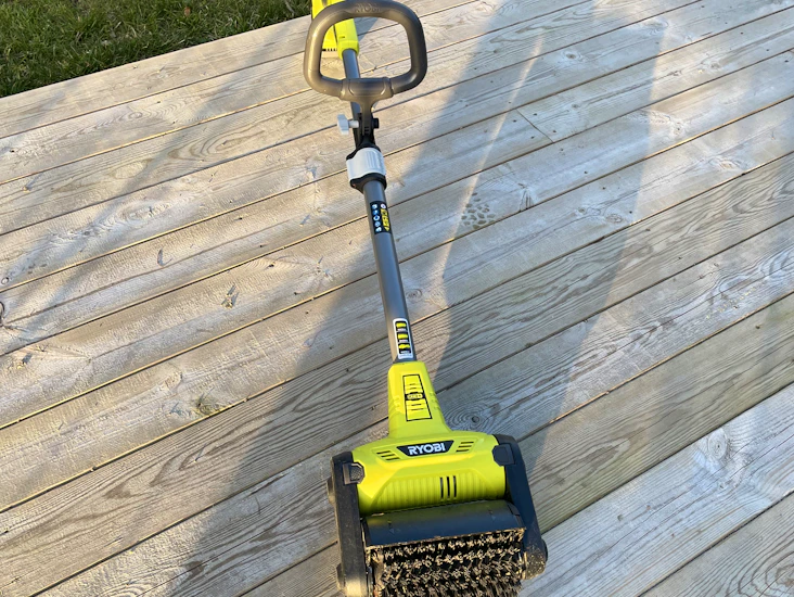 Ryobi terrassborste