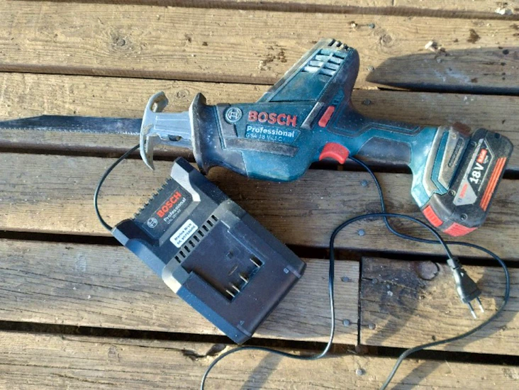 Bosch gsa 18v li c bajonettsag