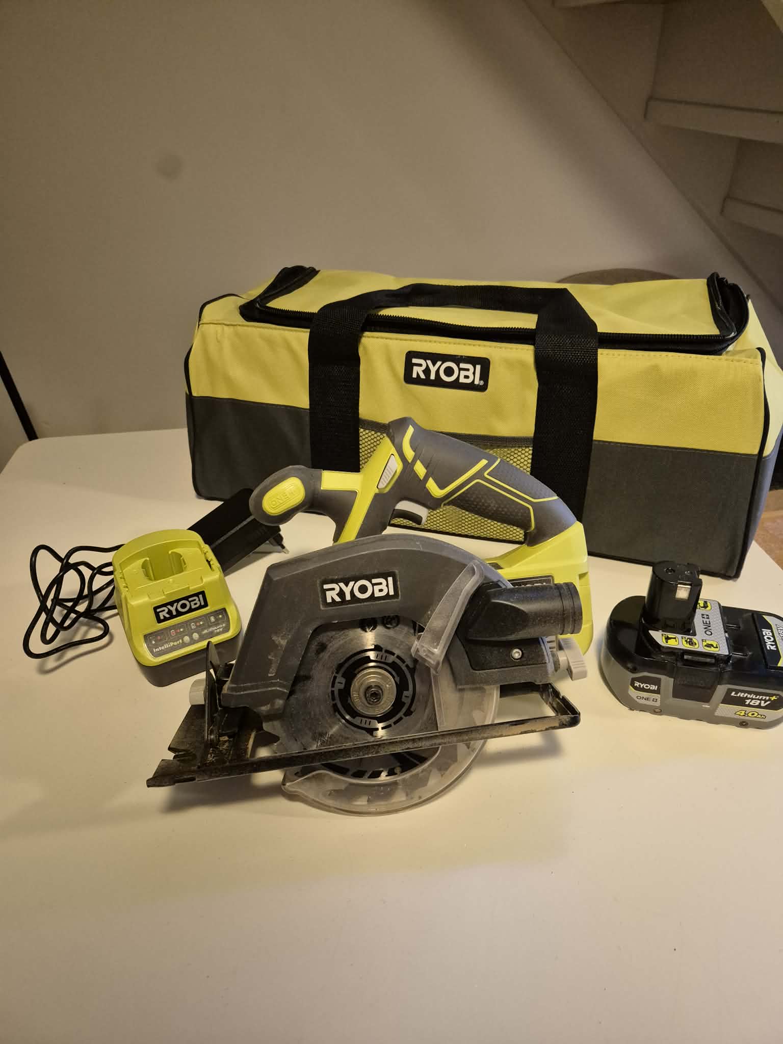 Ryobi one+ 18v sirkelsag/rundsag 150 mm (r18csp-0) – presis kapping i tre/plater