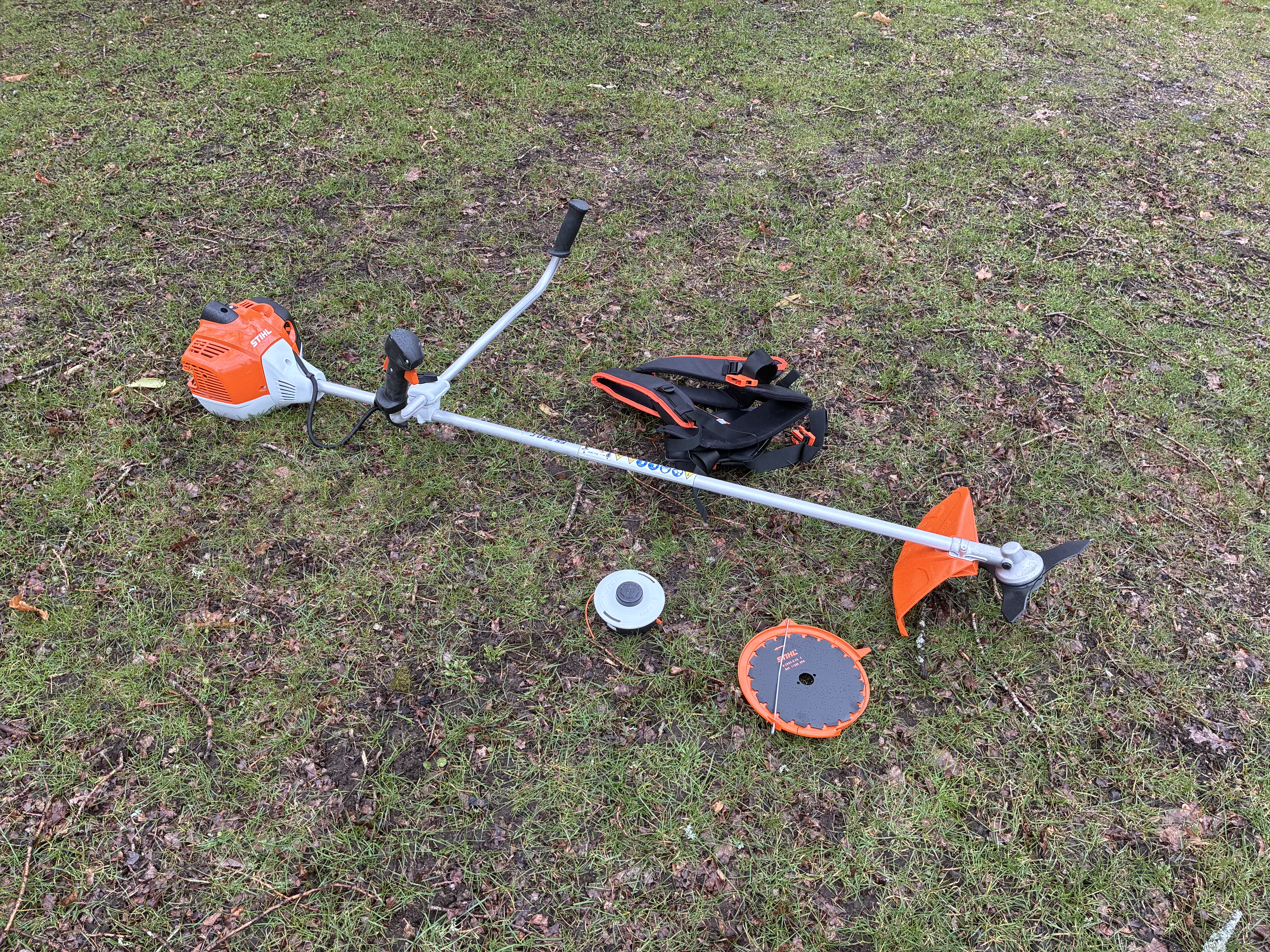 Röjsåg - stihl fs 240  c-e