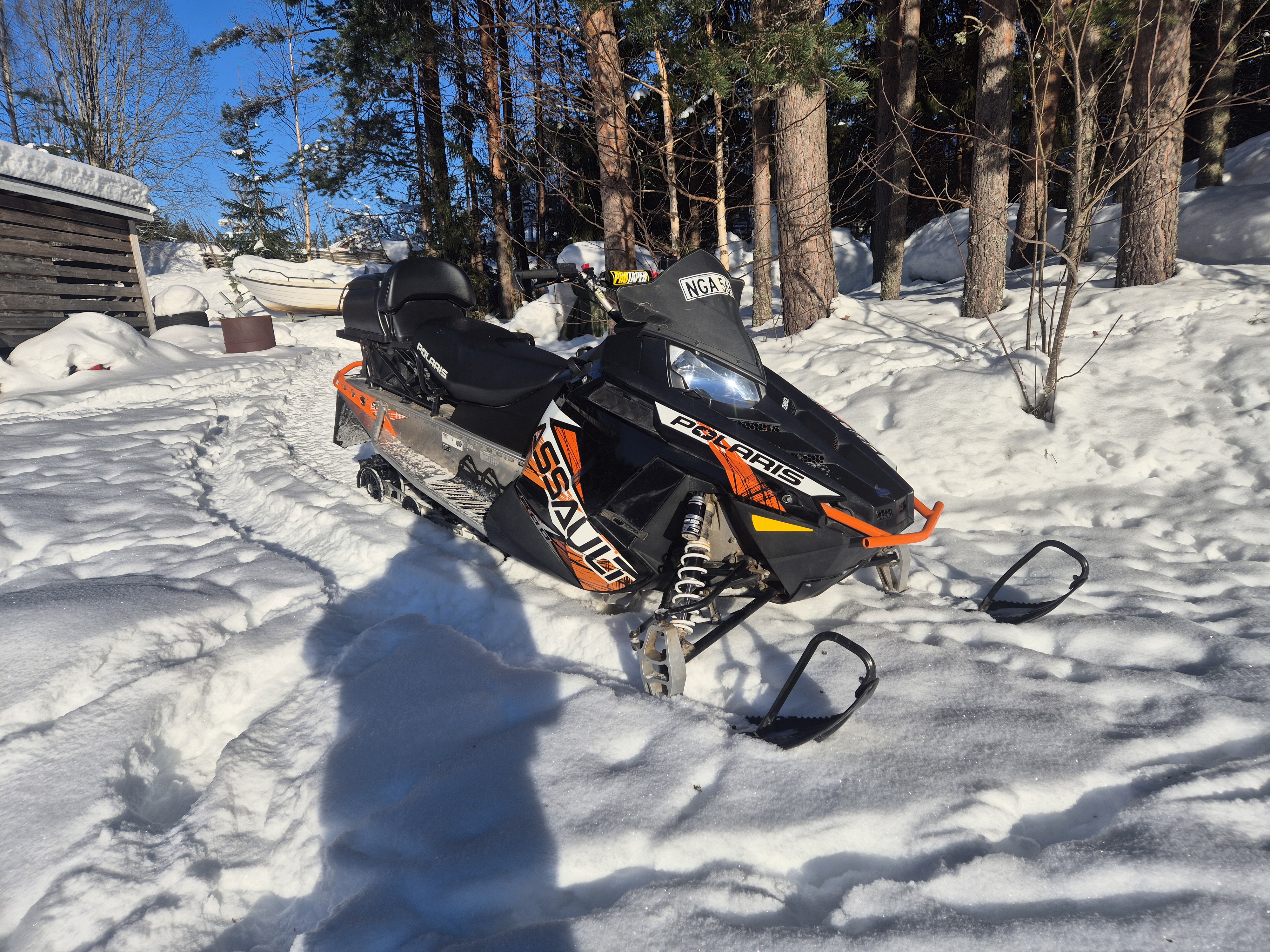 Polaris switchback assault 800 