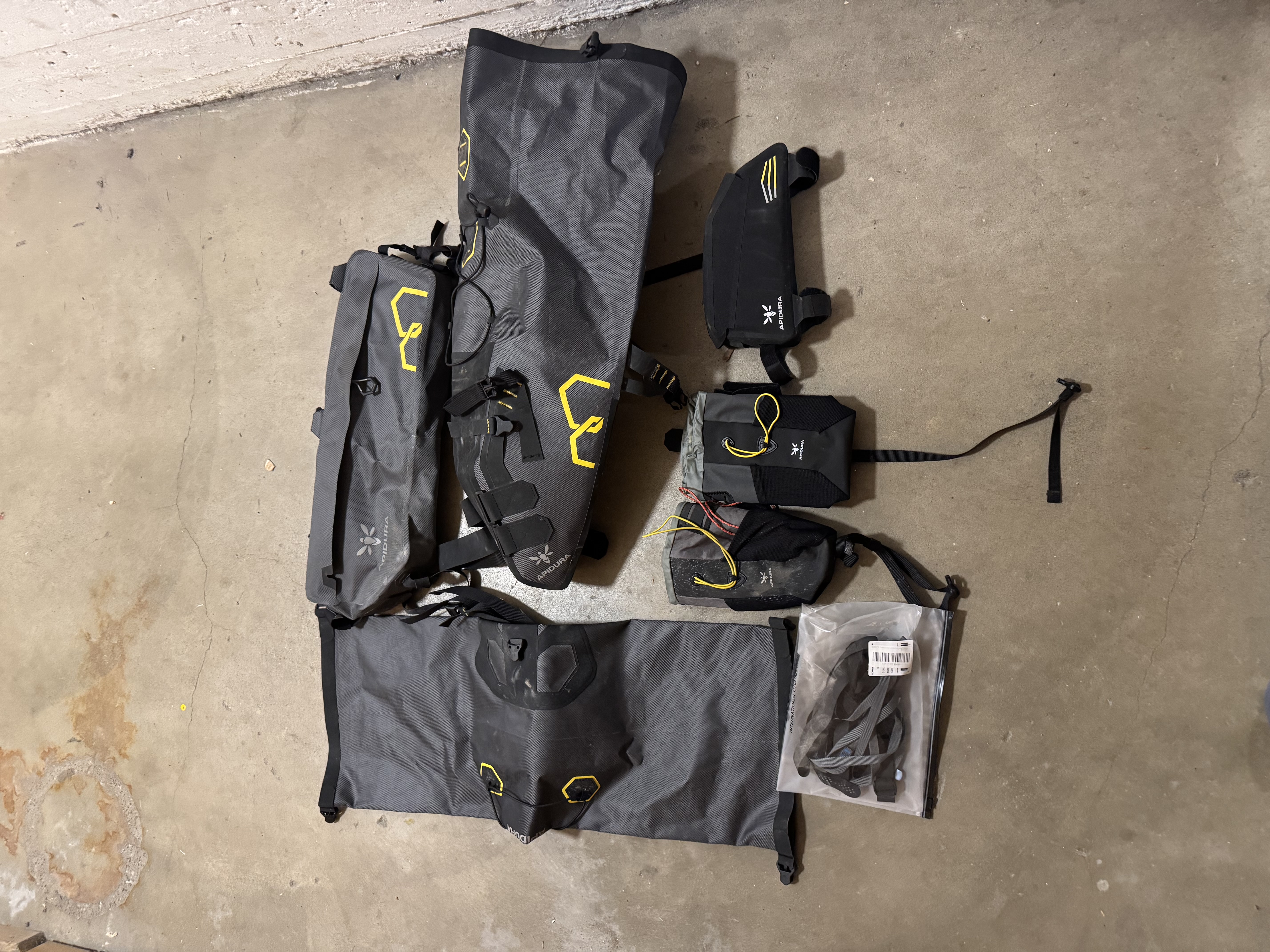 Bikepacking, apidura - komplett sett til leie.