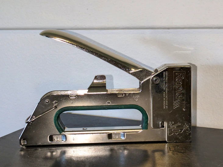 Häftpistol rapid r14 klammerpistol