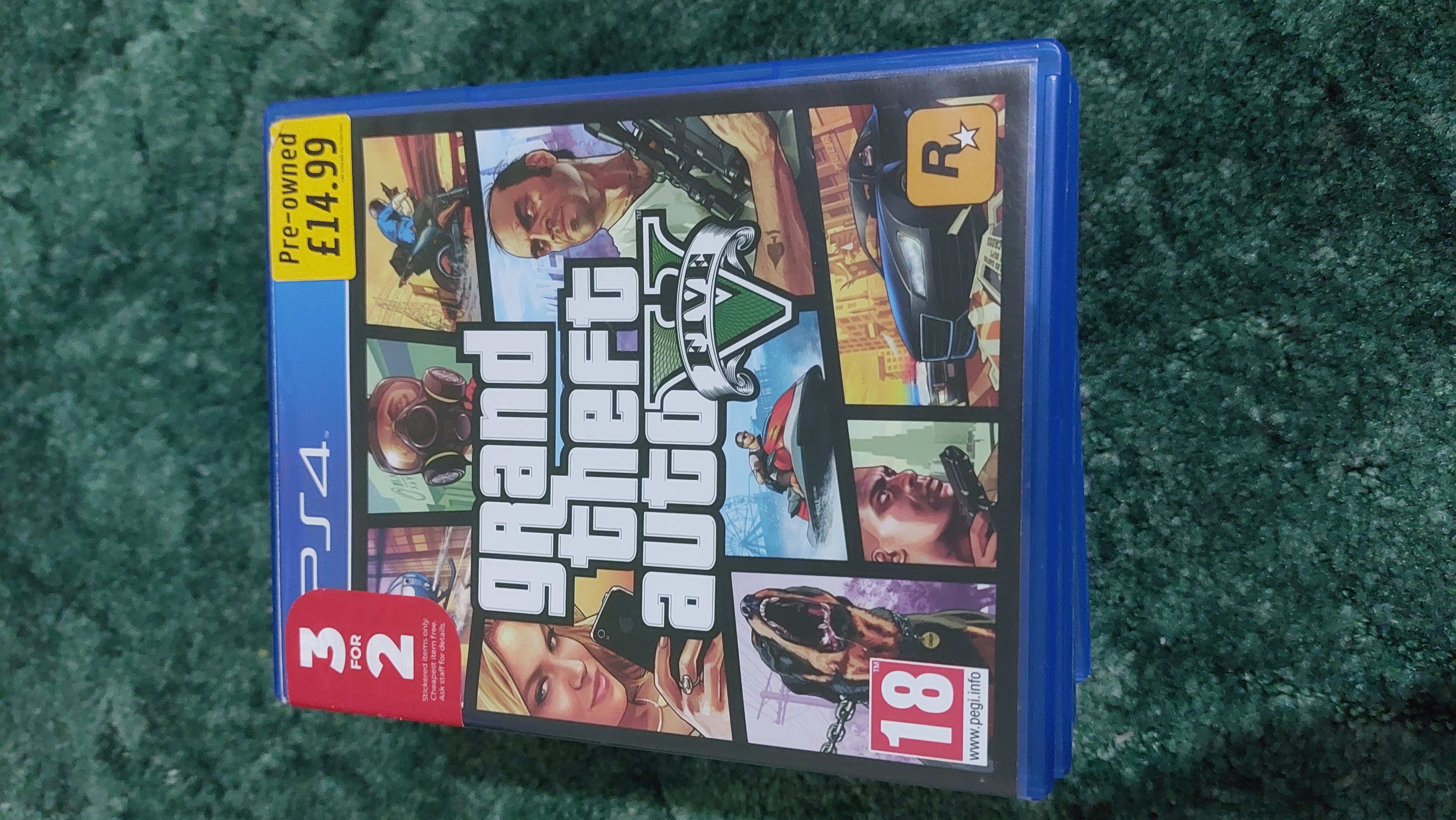 Grand theft auto 5 - playstation 4
