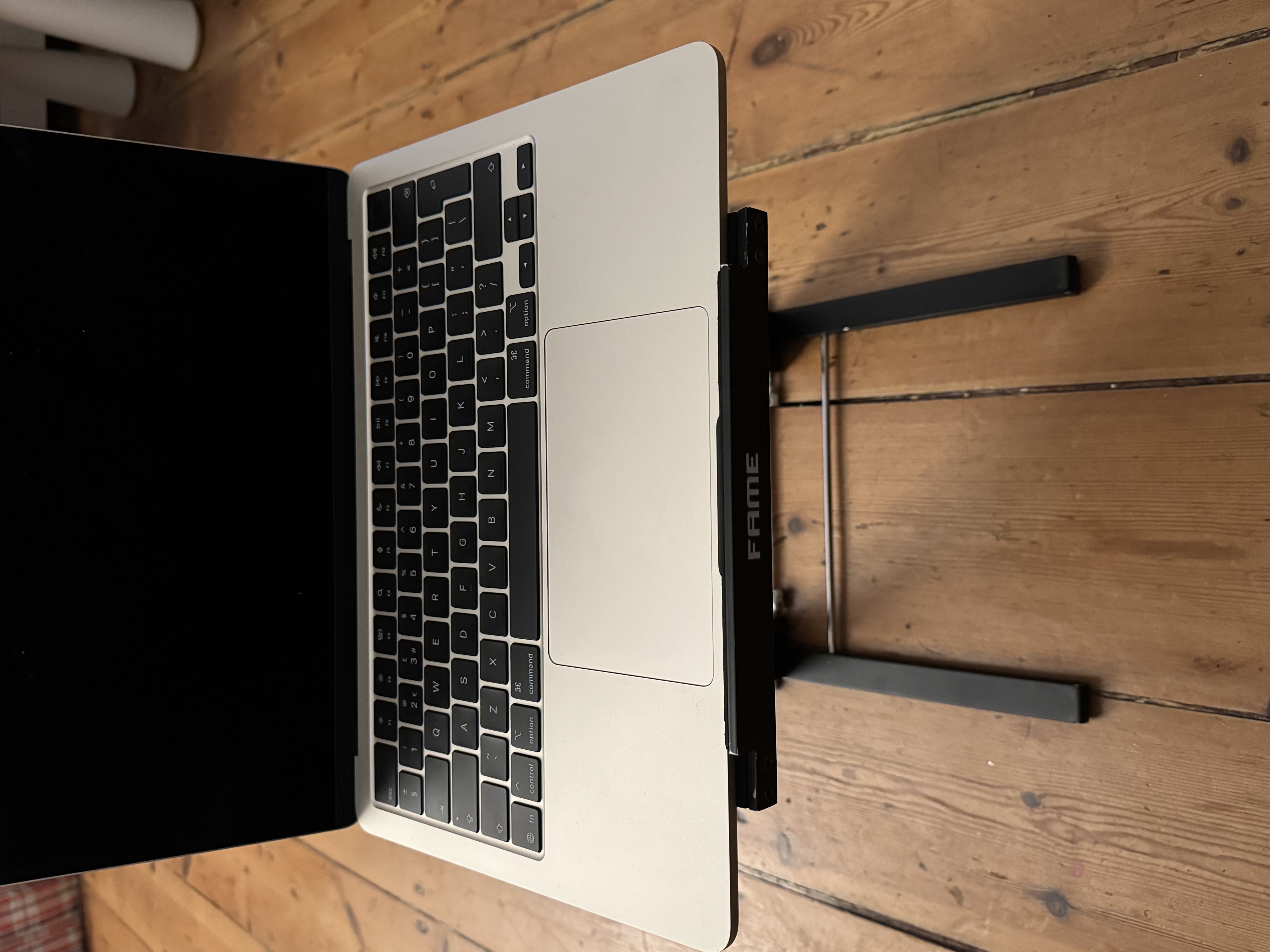Dj laptop stand