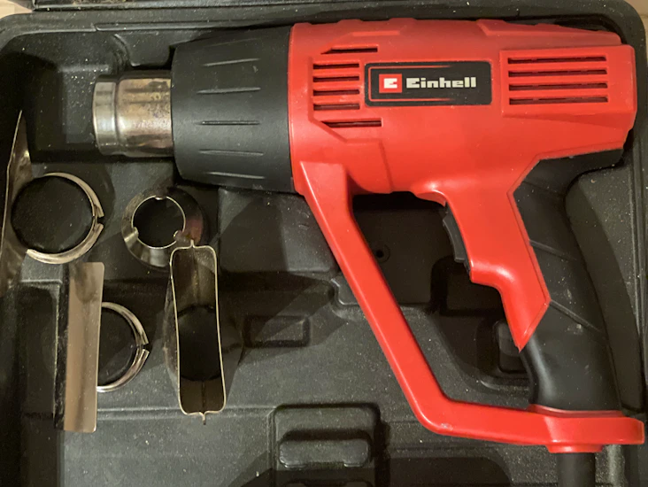 Varmluftpistol med tillbehör