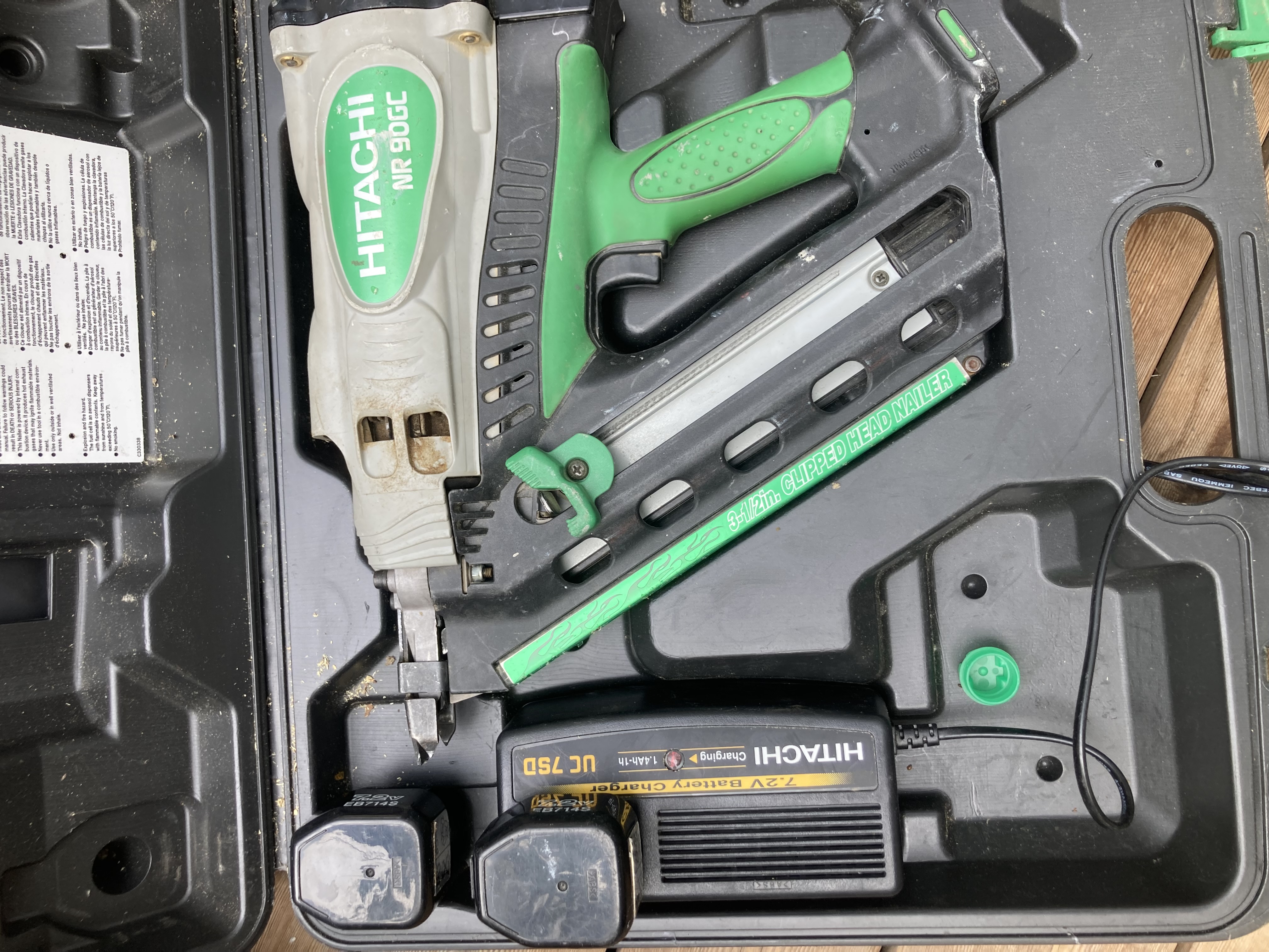 Spikpistol  gasdriven. hitachi nr90gc