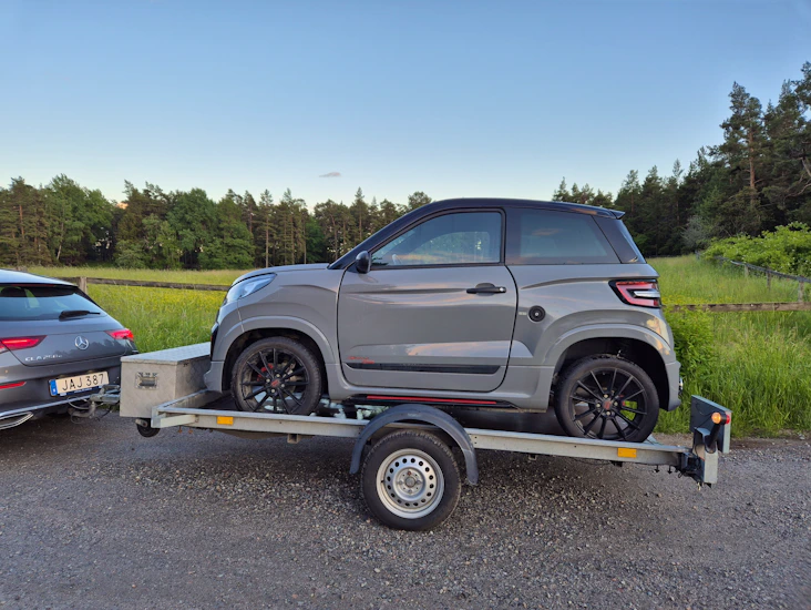 Släp för atv / utv / mopedbil fyrhjuling moped bil mc snöskoter mfl