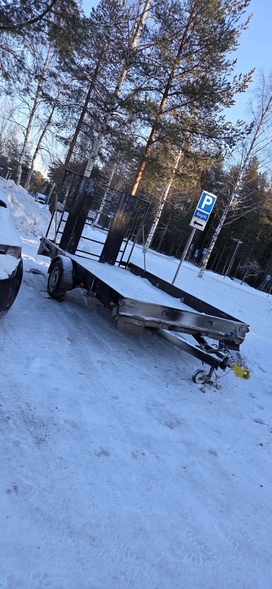 Åtm släpvagn med lastramp