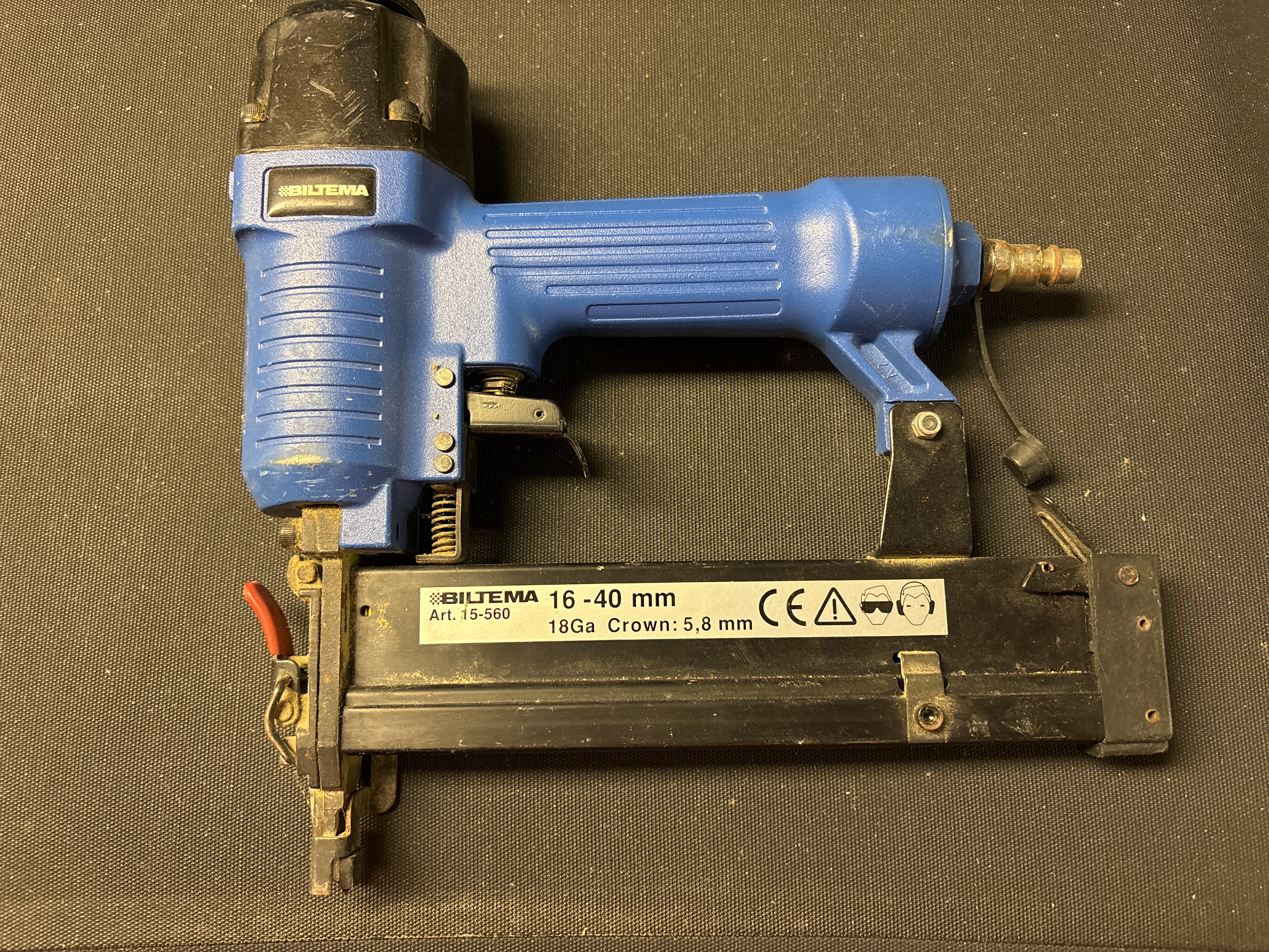 Klammerpistol luftdriven